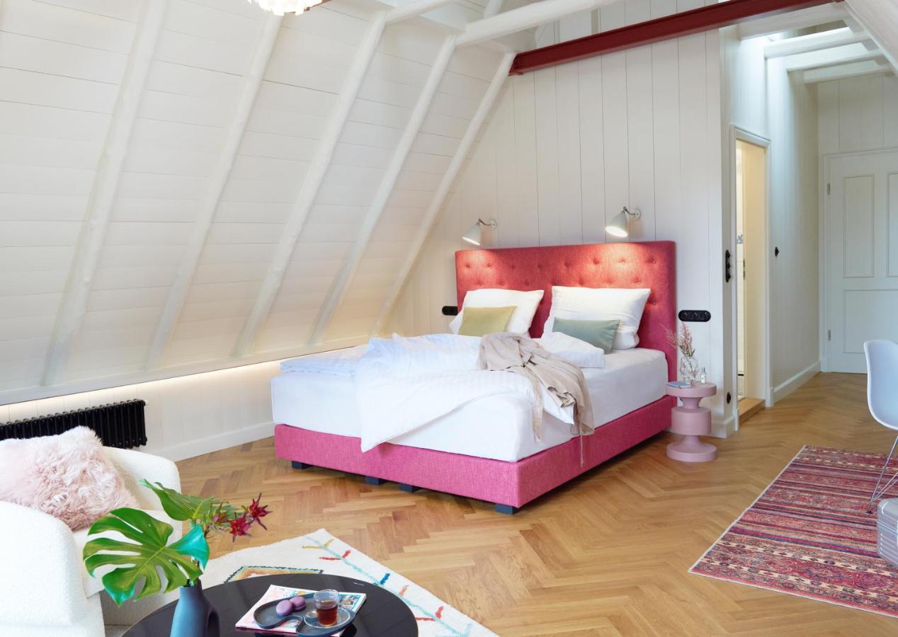לייר Five Rooms מראה חיצוני תמונה